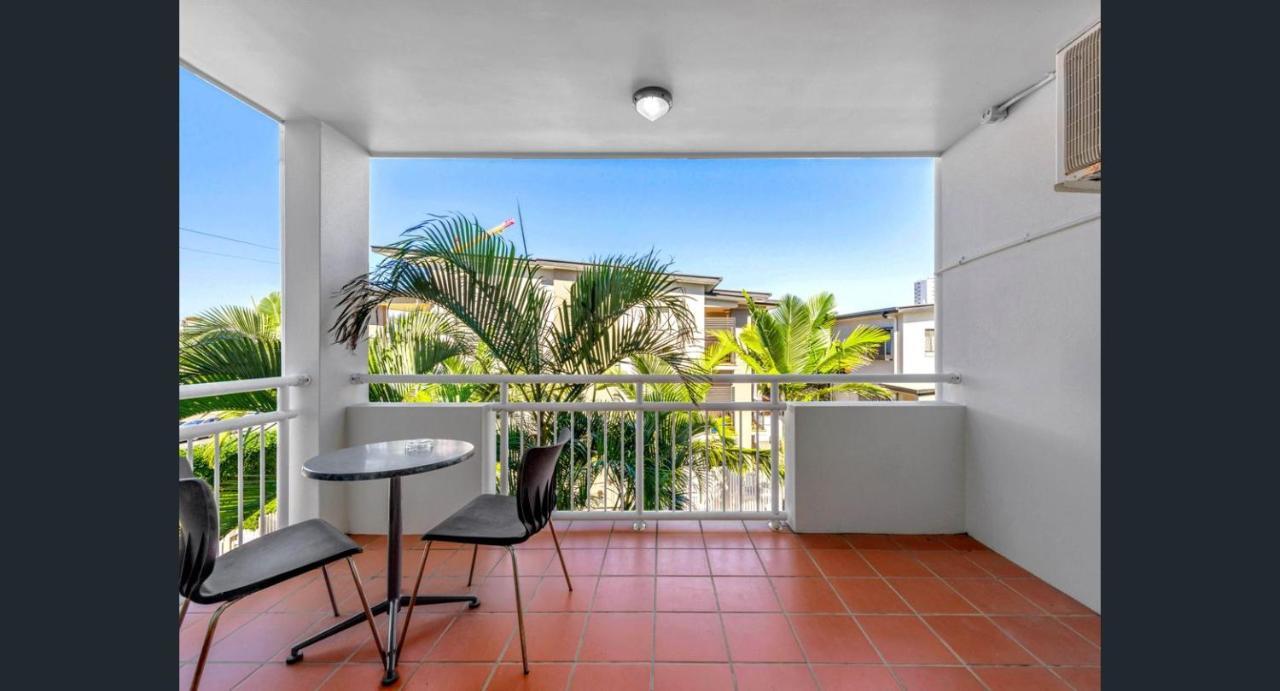 The Wellington Apartment Hotel Brisbane Exterior photo