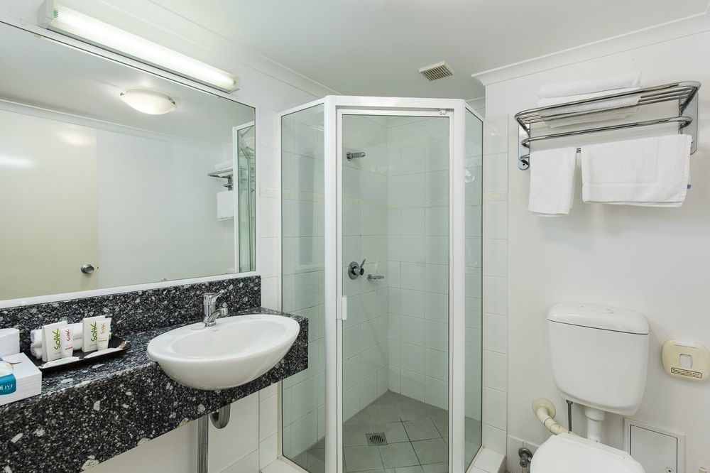 The Wellington Apartment Hotel Brisbane Exterior photo